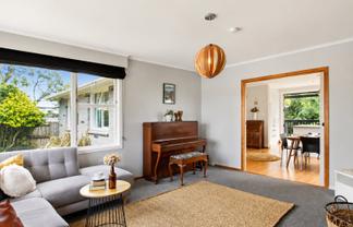65 Mount View Drive, Mangakakahi