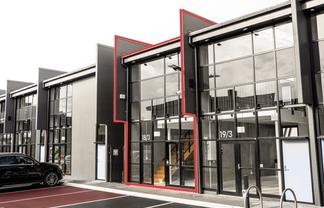 For LEASE Flexible Commercial Workshop