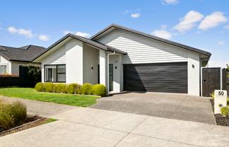 50 Siren Street, Milldale