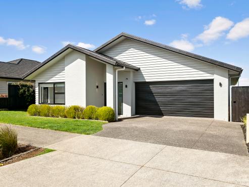 50 Siren Street, Wainui