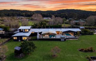 240 Mill Flat Road, Riverhead