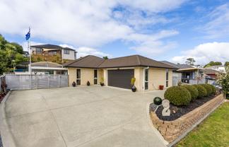 19 Hewson Drive, Snells Beach