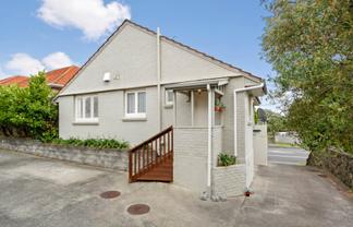 878 Dominion Road, Mount Eden
