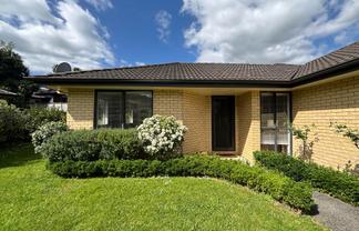 5 Valley Fields Place, Pukekohe