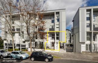 1/2 Western Springs Road, Kingsland