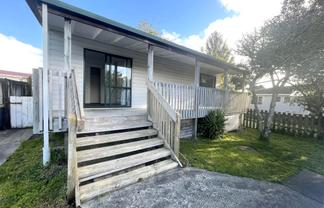 22A Newland Grove, Henderson