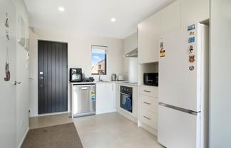23 Raupeti Lane, Henderson