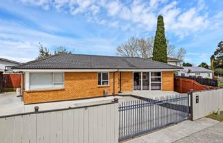 52 Henwood Road, Mangere East