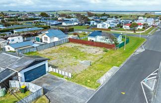 5 Queen Street, Foxton Beach