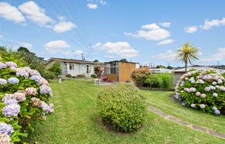 240 Triangle Road, Massey