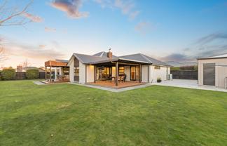 7 Dorothys Way, West Melton