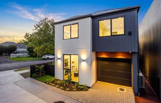 1/7 Alma Road, Milford