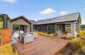 11 Lochridge Drive, Kinloch