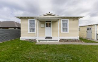 17A Carlisle Street, Milson