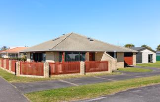 674/674A Aberdeen Road, Te Hapara