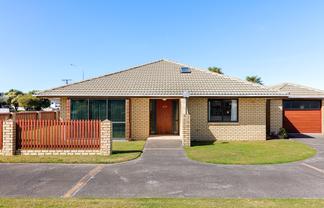 674/674A Aberdeen Road, Te Hapara