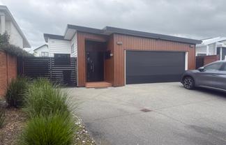 33 Coast Boulevard, Papamoa