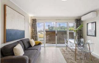 1/23B Hillsborough Road, Hillsborough