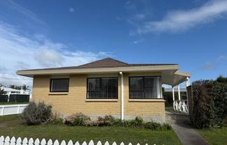 2A Pine Road, Orewa