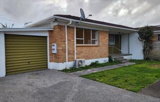 2/104 Fitzroy Street, Papatoetoe
