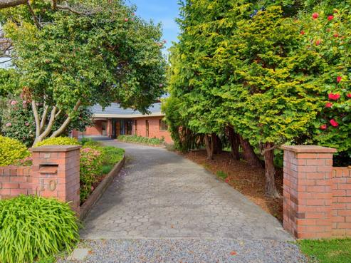 10 Karaka Grove, Waikanae