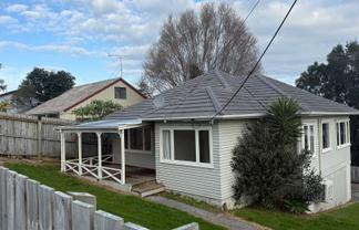 3 Totara Road, Stanmore Bay