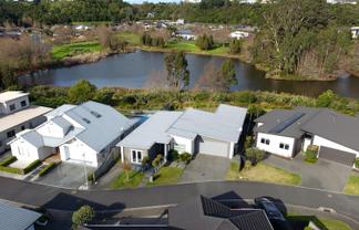 35 Double Bay Road, Pyes Pa