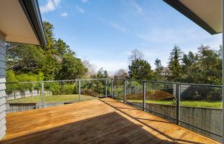 128 Korokoro Crescent, Thames