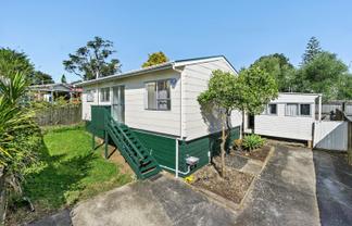 2A Pine Street, New Lynn