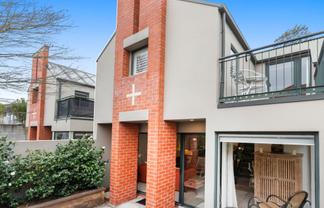 4/56 Hewitts Road, MERIVALE