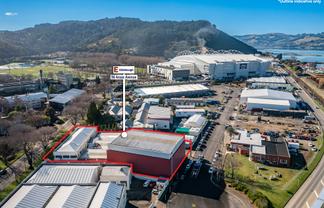 Substantial 3,049m2 Site - Prime Property Asset