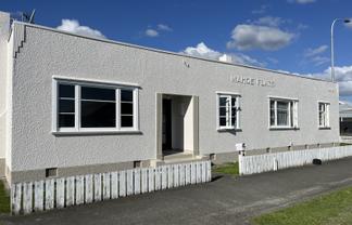 333 Botanical Road, West End