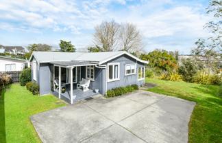 1/195 Great South Road, Drury