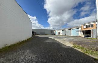 YARD SPACE OPPOSITE LYNNMALL SHOPPING CENTRE
