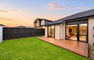 2/3 Tiro Place, Rototuna North