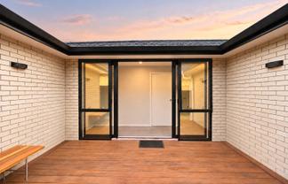 2/3 Tiro Place, Rototuna North