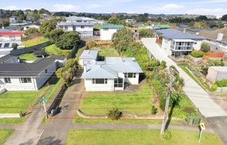 42 Totara Street, Tawhero