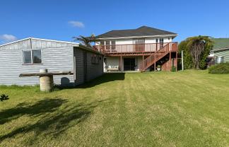 13 Moor Ave, Te Atatu Peninsula