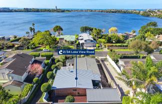 2/34 Lake View Road, Takapuna