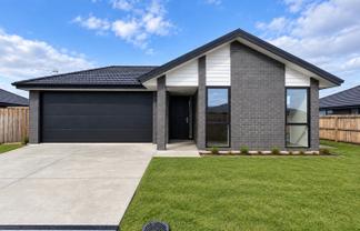 18 Piwakawaka Place, Leeston
