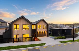 4 Humenga Place, Long Bay