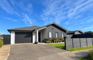 23 Cara Avenue, Kumeu
