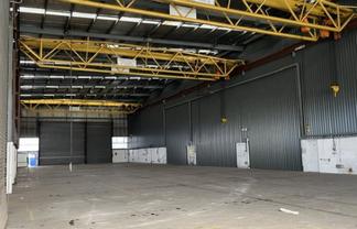Central Te Rapa with gantry cranes