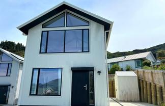 17a Cornwall Rd, Lyttelton