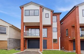 2/106 Stanley Road, Glenfield