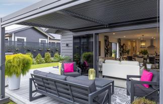 1 Tai Road, Wharewaka