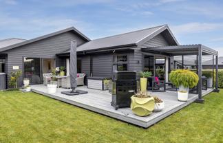 1 Tai Road, Wharewaka