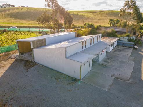 2418 Waimate Highway, Makikihi