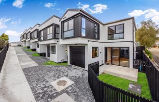 7/10 Vincent Street, Howick