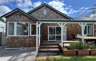 140 Western Springs Road, Morningside